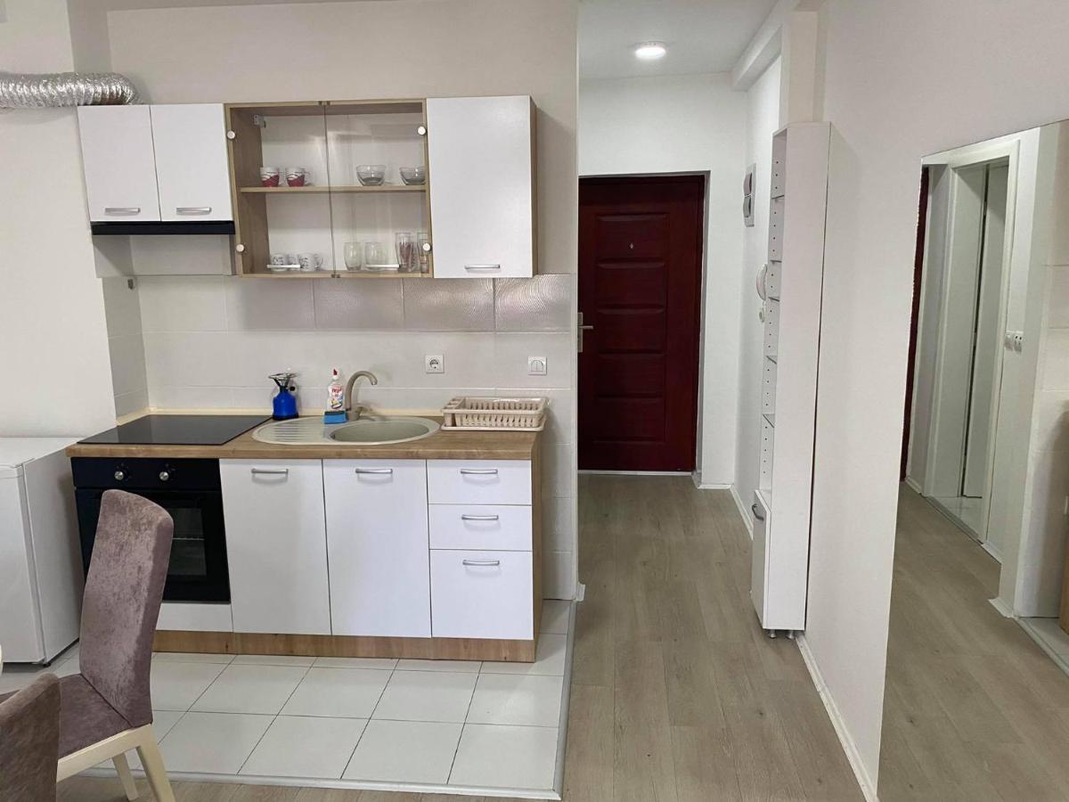 Rentster Appartamento Kumanovo Esterno foto